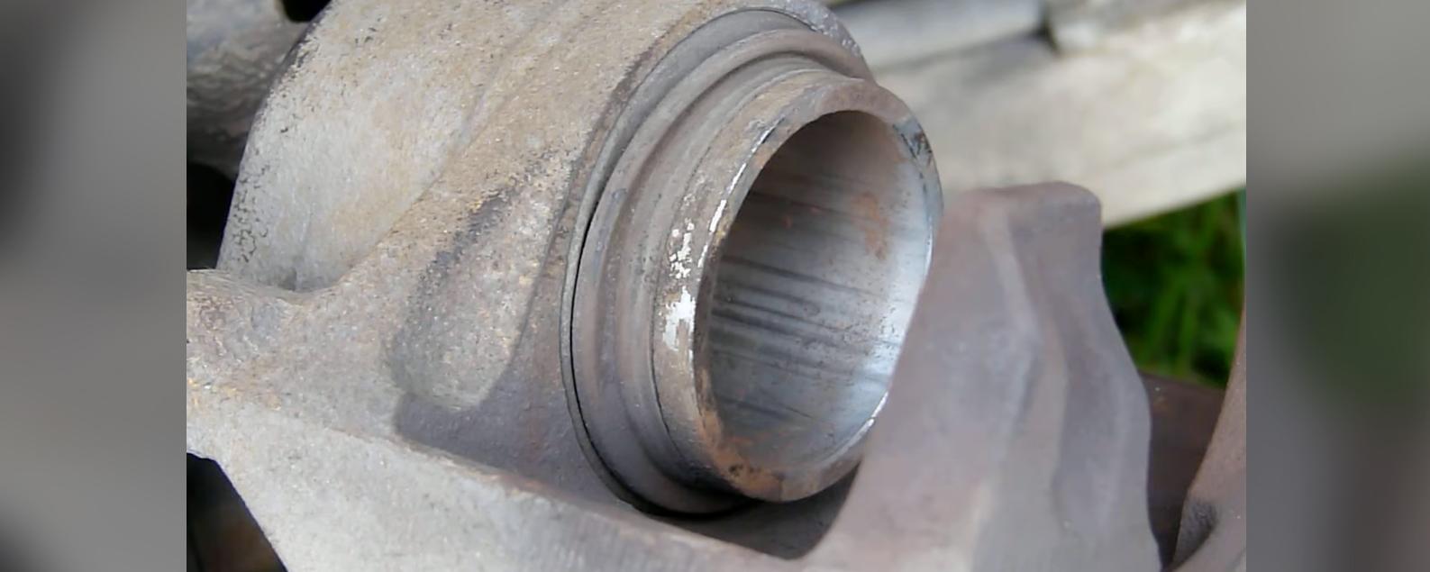 Phelonic Piston